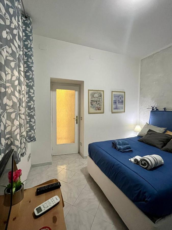 Vomero House With Free Parking 410 Cm Napoli Ngoại thất bức ảnh