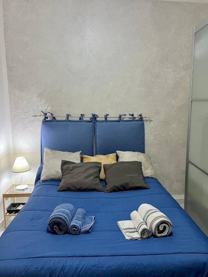 Vomero House With Free Parking 410 Cm Napoli Ngoại thất bức ảnh