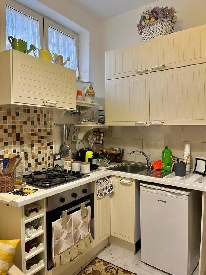 Vomero House With Free Parking 410 Cm Napoli Ngoại thất bức ảnh